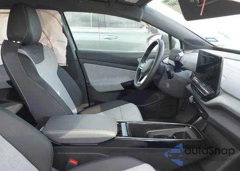 2024 Volkswagen Id.4 Standard z USA, uszkodzony, nr VIN 1V2BMPE86RC012605